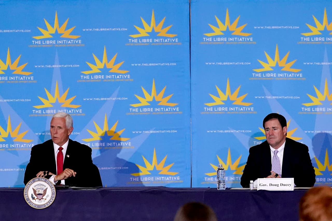 "Le dijiron que sí a Donald Trump en 2016 y sé que en 46 días le dirán que sí durante cuatro años más", dijo Pence. "El camino hacia la victoria pasa por Arizona".