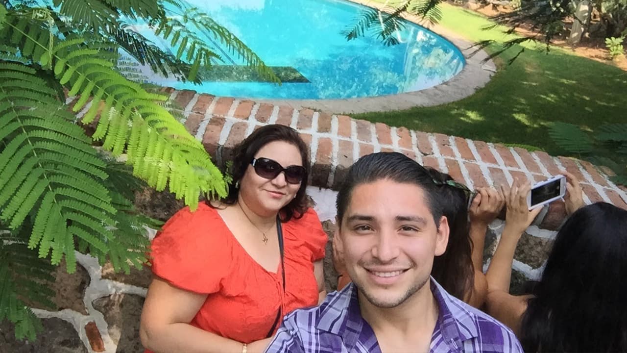 José Ignacio Cortes, de 30 años, es hijo de padres mexicanos y nacido en Houston, comenzó a dedicarse a la música desde hace 13 años.