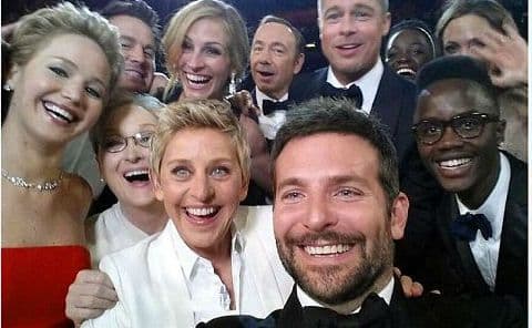 El ¨selfie¨de Ellen de Generes batió los records de tuiteo.