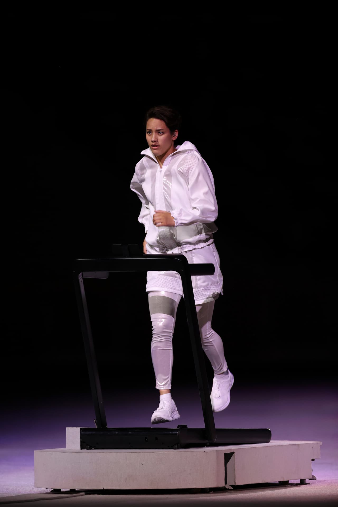 Las piezas musicales y la participación de actores comenzó a darle vida a la ceremonia apenas en los primeros minutos.