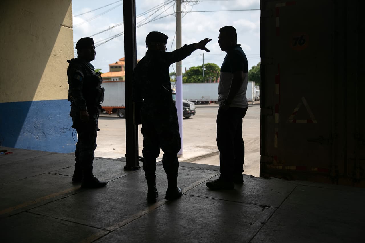 La Patrulla Fronteriza desplegará agentes especiales a las llamadas ciudades santuario en todo el país 
