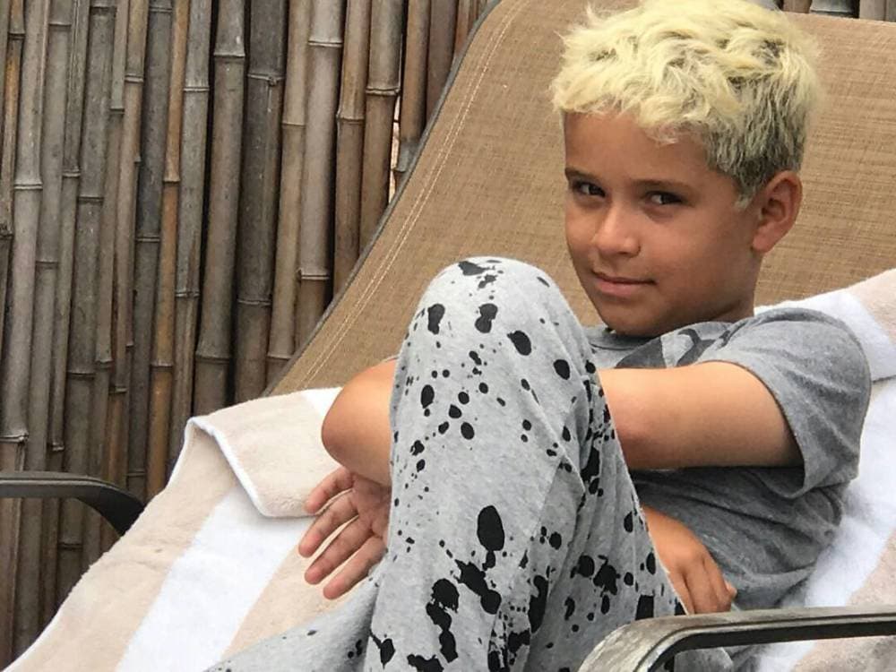 El monto que debería el actor por manutención de su hijo ascendería a 15,000 dólares.