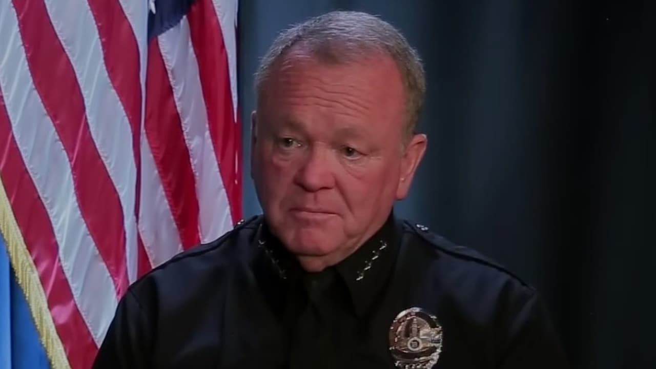 LAPD promete presencia permanente en MacArthur Park y asegura que no aplica leyes civiles de inmigración