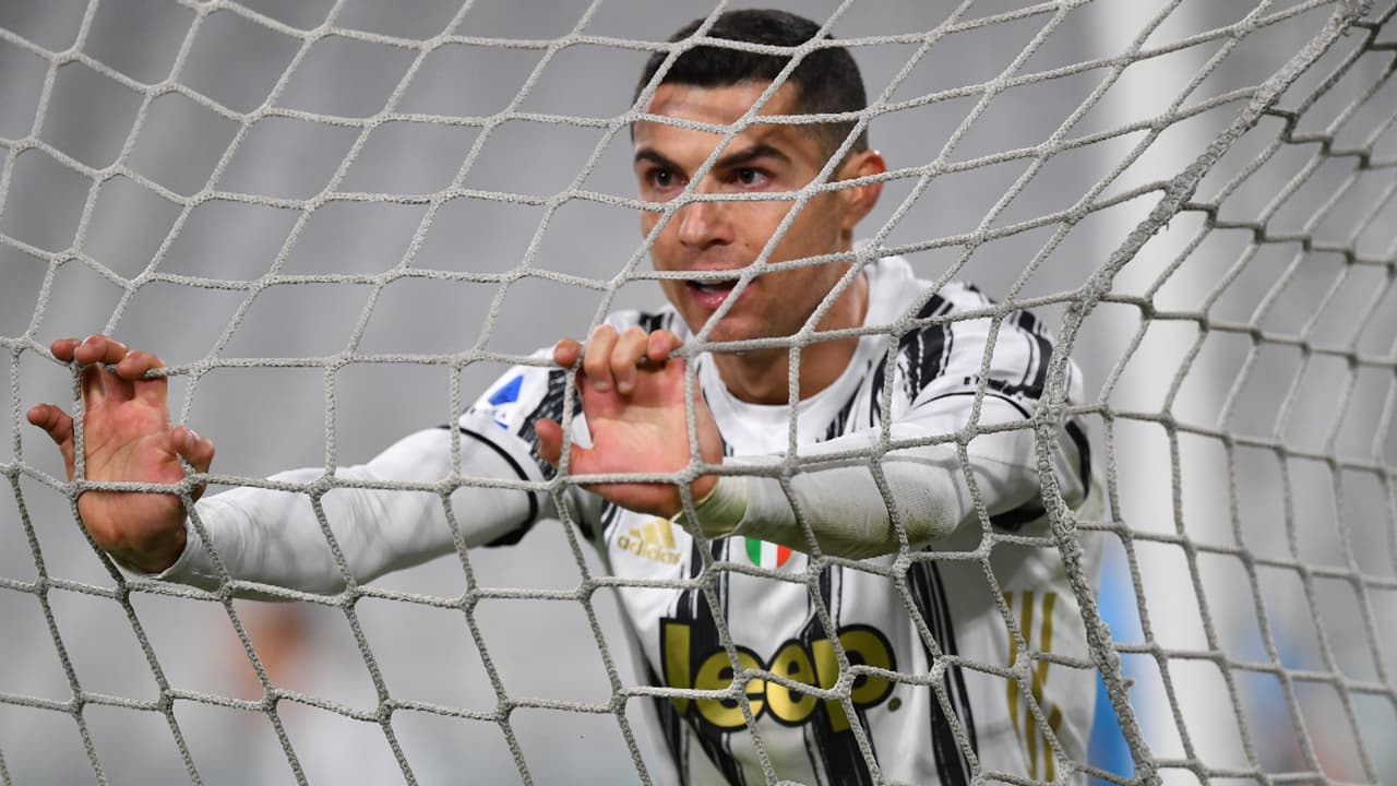 Expresidente de la Juve dice que el club debe prescindir de Cristiano