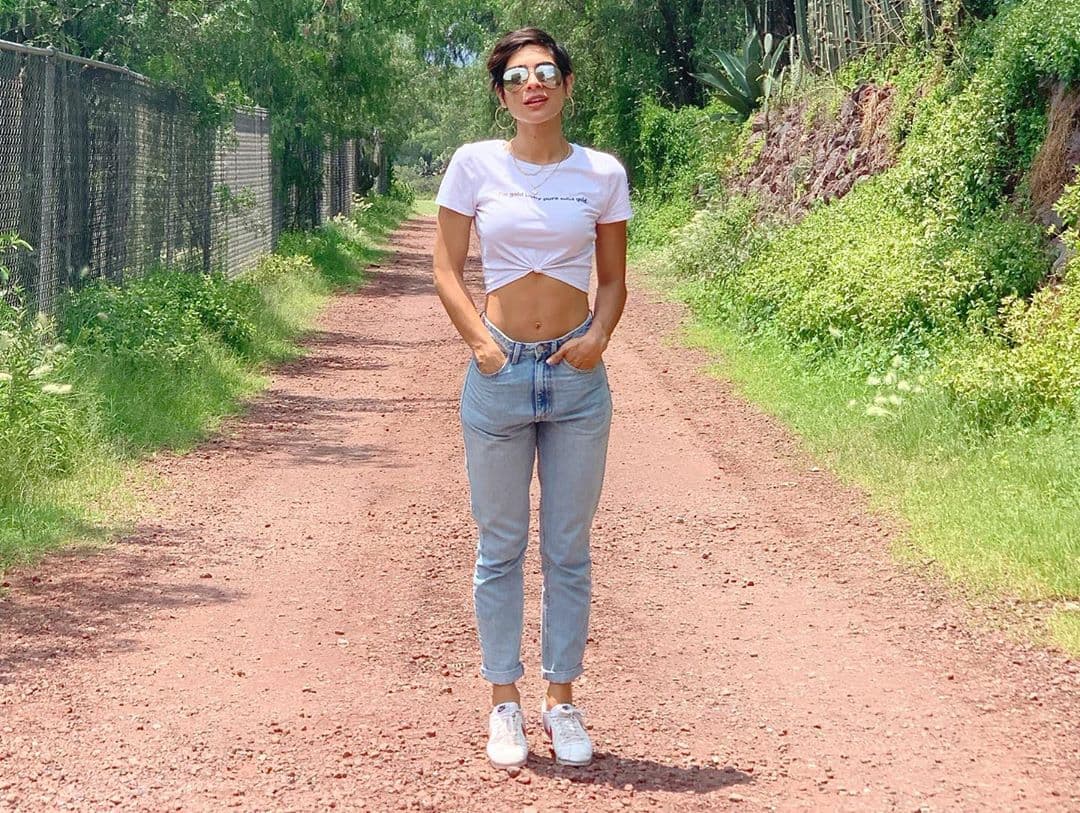 Y les da las gracias, más ahora que está viviendo una de las etapas más satisfactorias en el terreno profesional, debido a que fue seleccionada para interpretar uno de los papeles principales en la nueva versión de la telenovela Rubí, que hace 15 años fue estelarizada por Bárbara Mori.