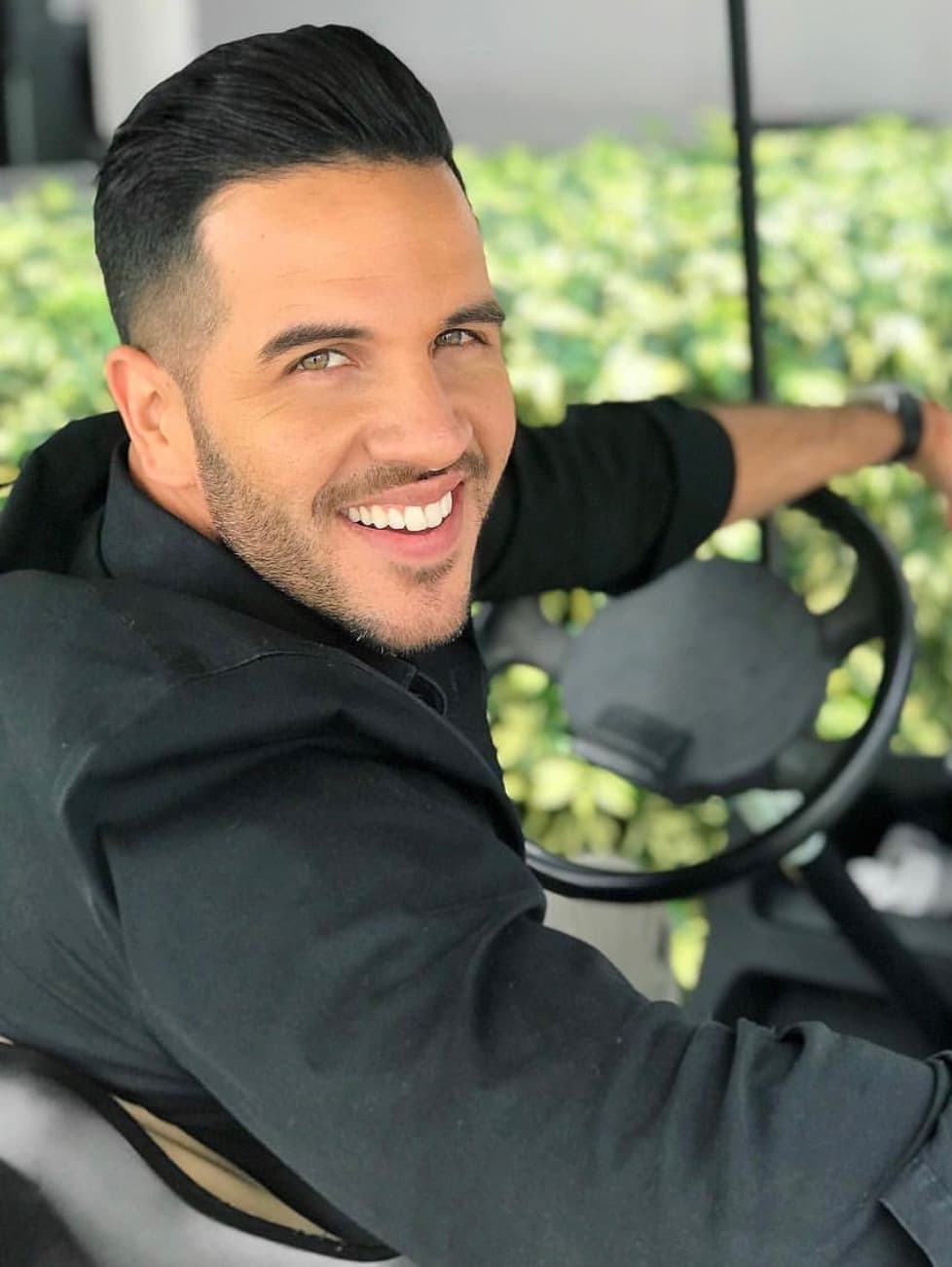 A nuestro chef le encanta compartir sus recetas, pero también disfrutamos con sus ocurrencias.