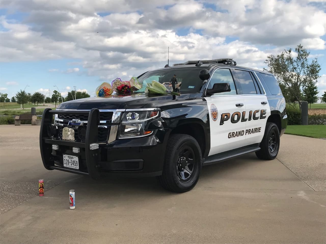 La comunidad del Metroplex se solidariza ante la trágica muerte de un oficial veterano.