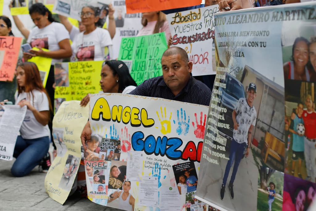 Jueza federal aprueba uso de Ley de Enemigos Extranjeros para deportar a miembros de Tren de Aragua