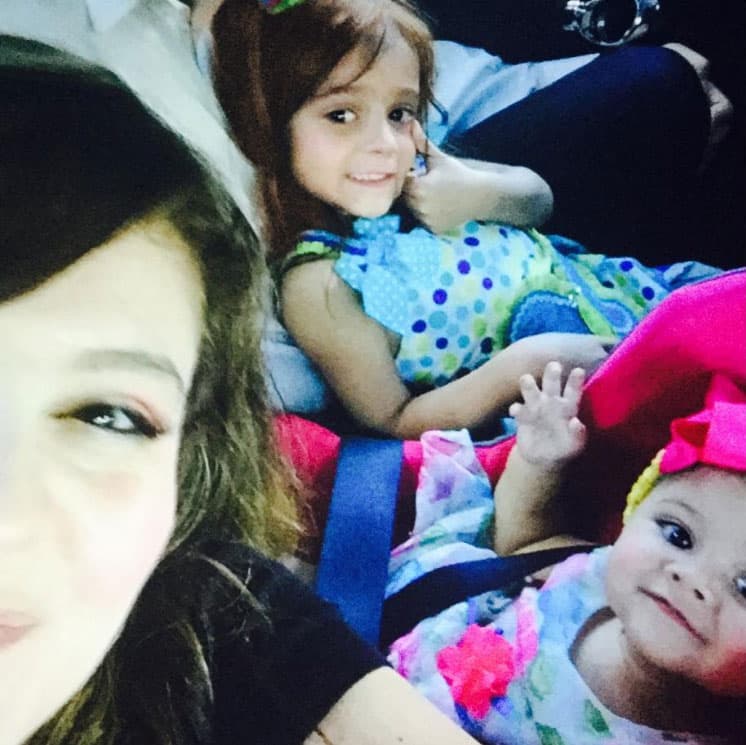 <b><a href="http://www.univision.com/temas/allisson-lozz">Allisson Lozz</a></b> sigue disfrutando de su faceta de madre y comparte sus mejores momentos en las redes sociales.