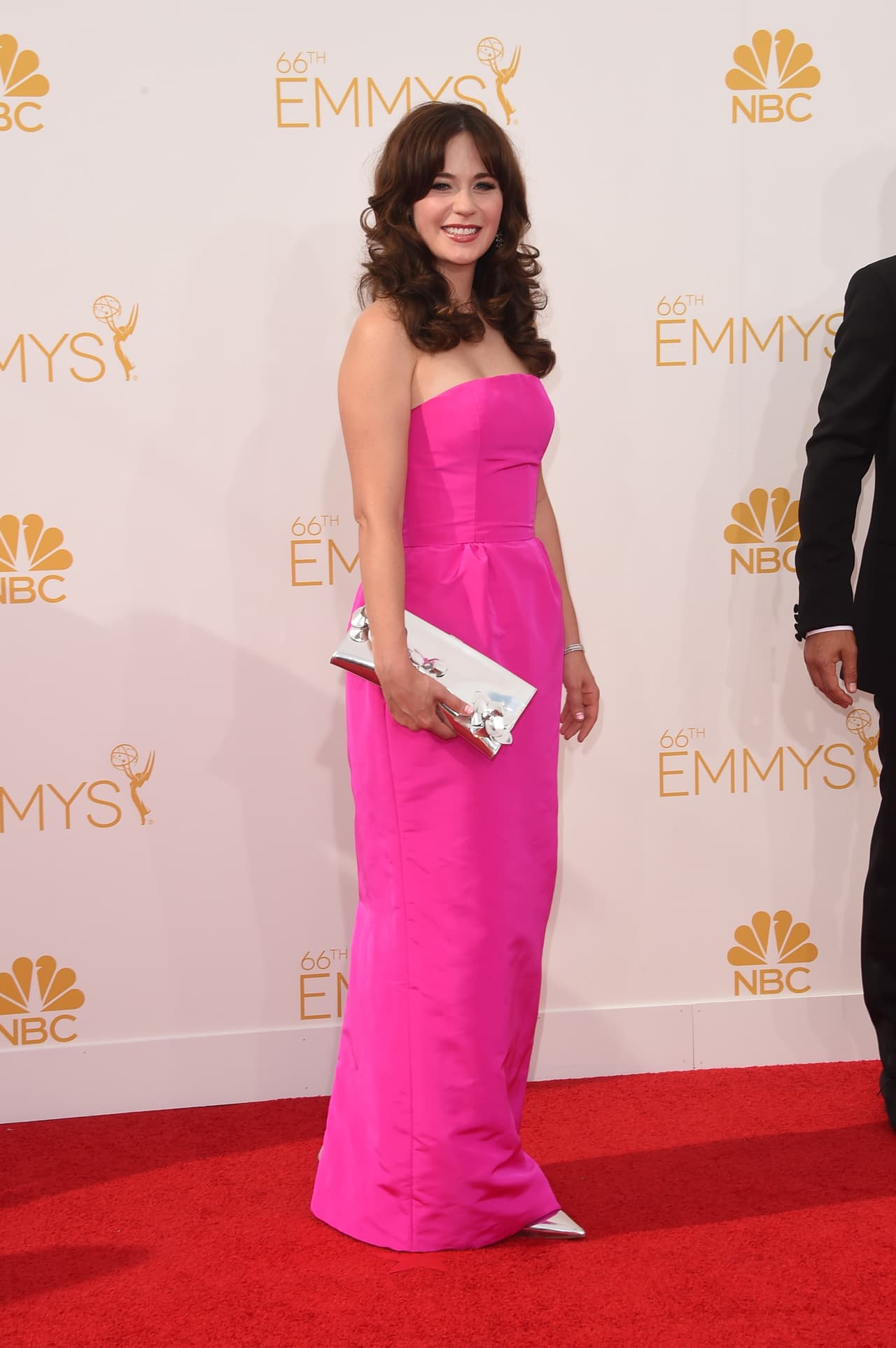 Ojalá no nos haga esperar mucho por la primera foto.