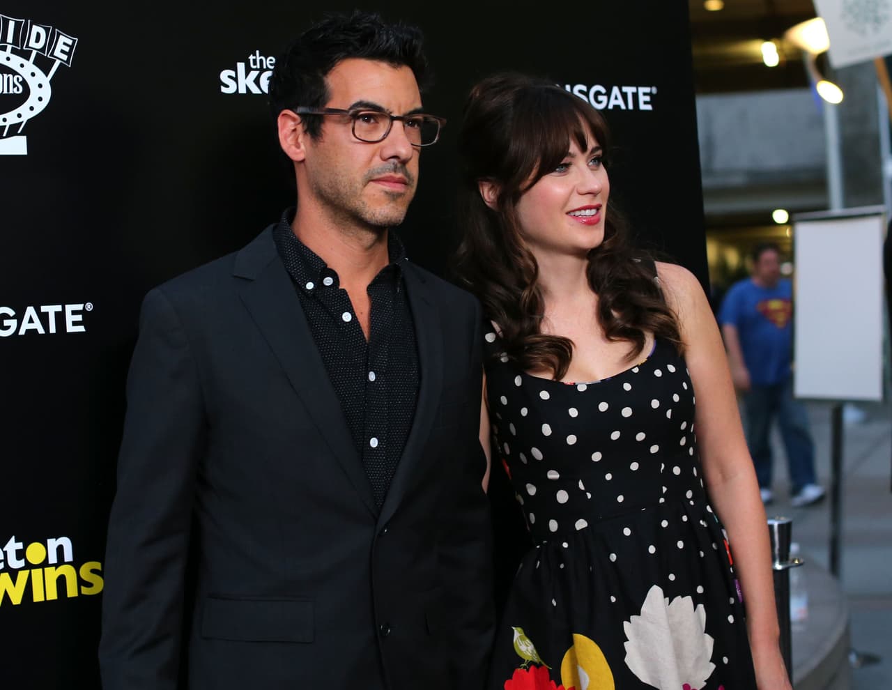 Esperemos que el nuevo matrimonio dure muchos años.