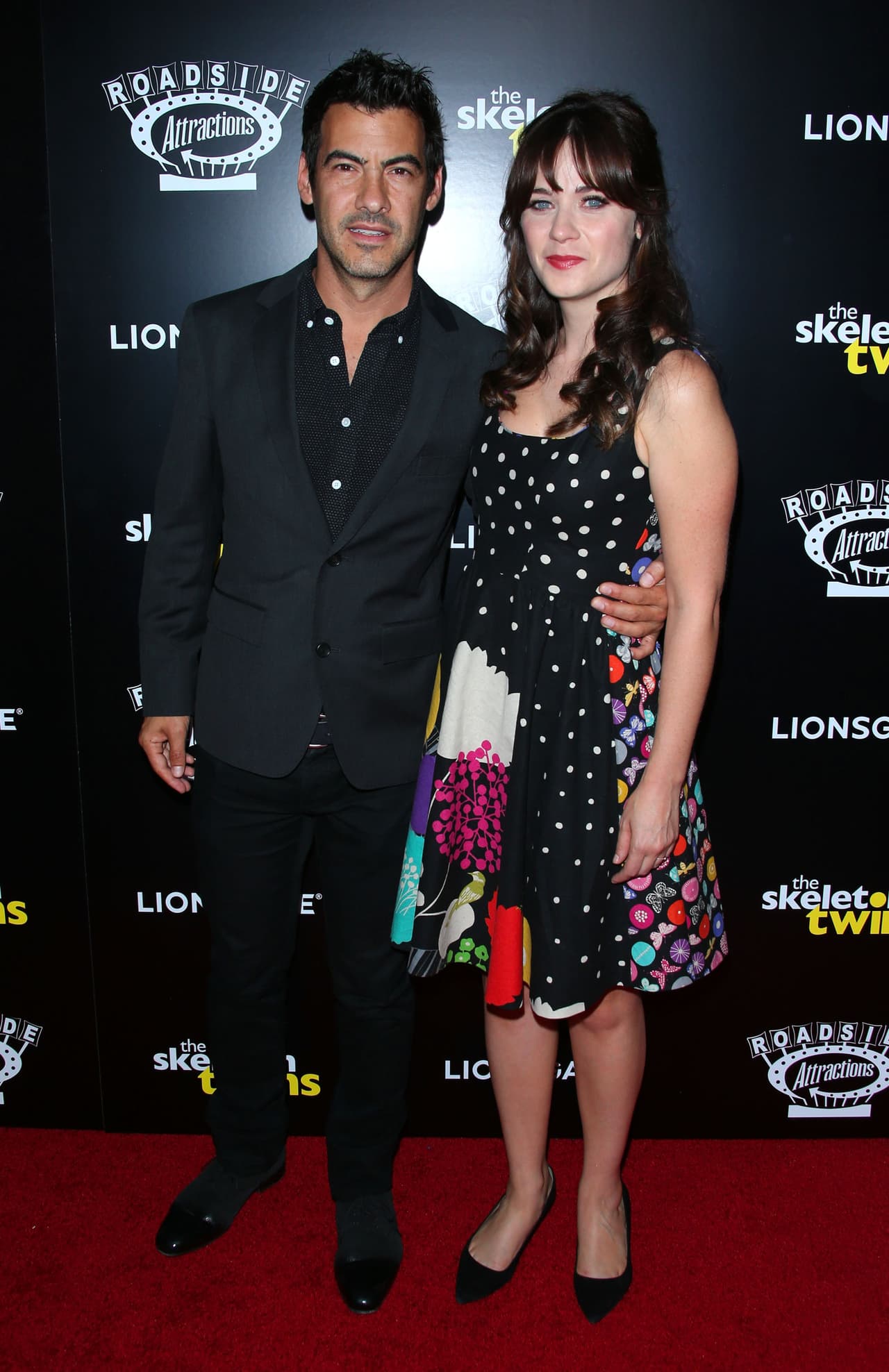 En enero este par de tortolitos se comprometió.