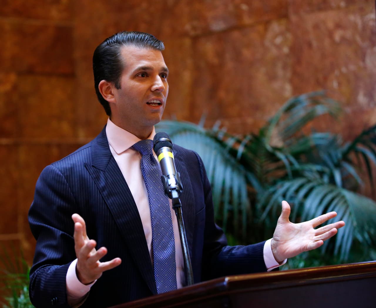 Los riesgos legales de Donald Trump Jr. tras su reunión con una abogada rusa para obtener información perjudicial sobre Hillary Clinton