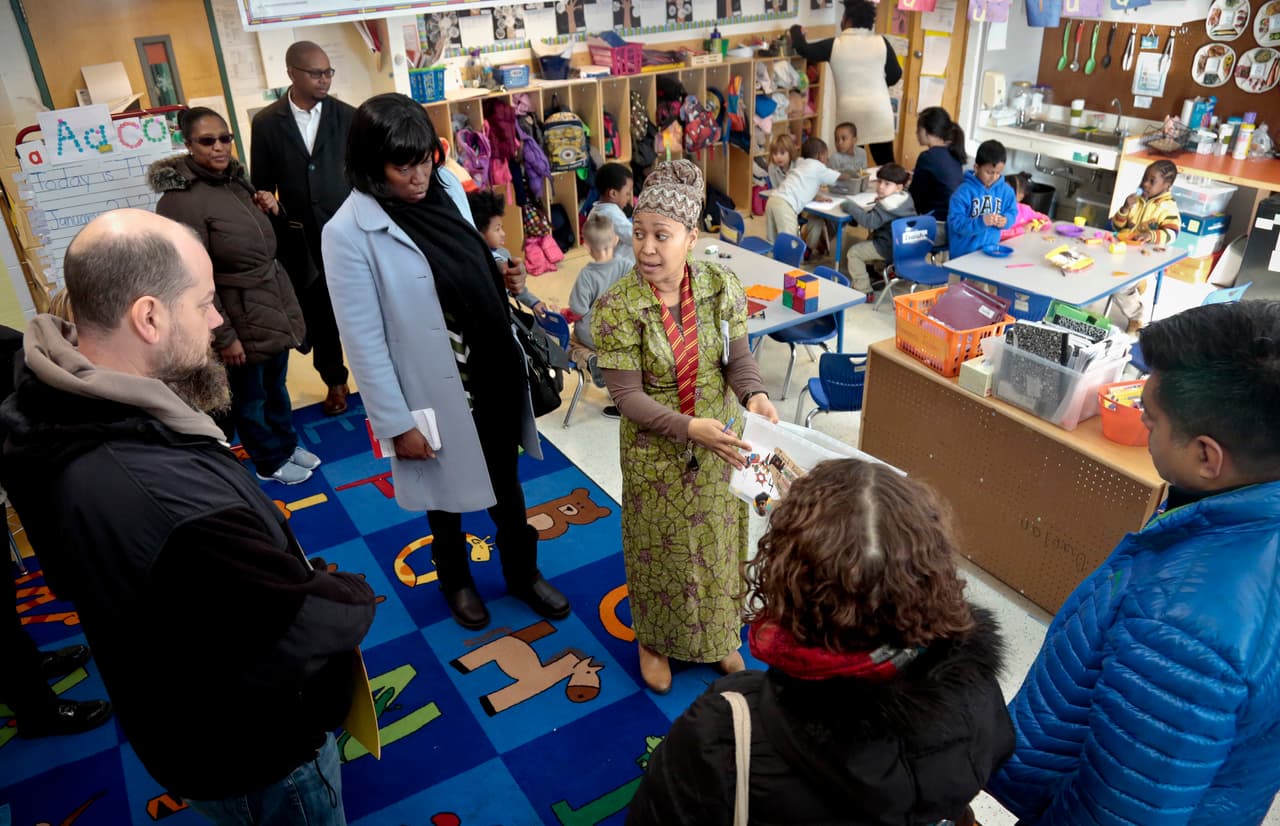 Escuelas de NY adoptaron programa para combatir efectos adversos del aburguesamiento 