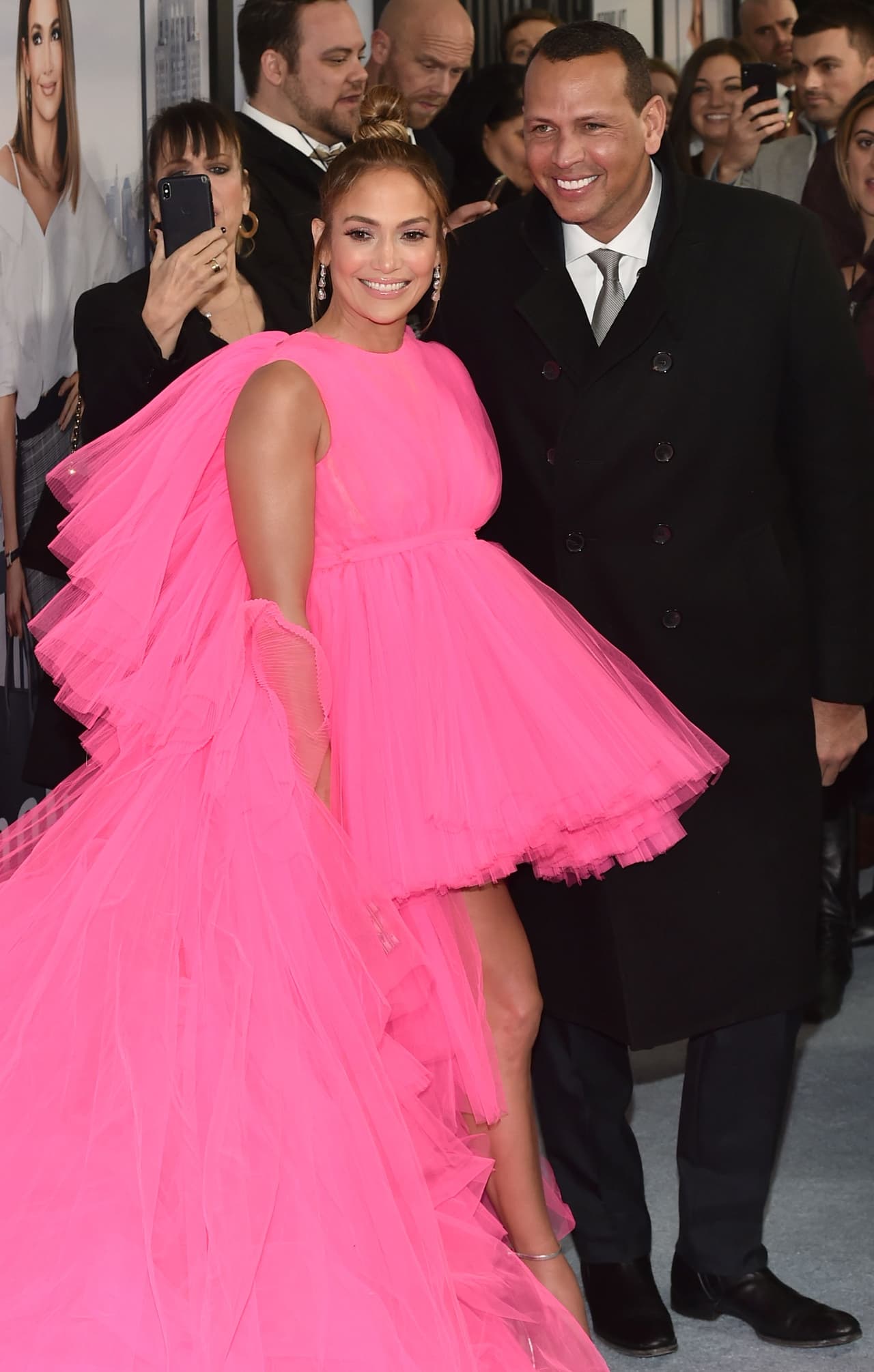 El emotivo mensaje escrito por el empresario no pasó desapercibido por Jennifer López, y en la misma red social la intérprete de 'On the floor' le respondió.