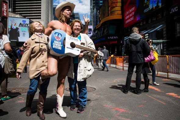 Si quieres tener una franquicia de este vaquero sexy.