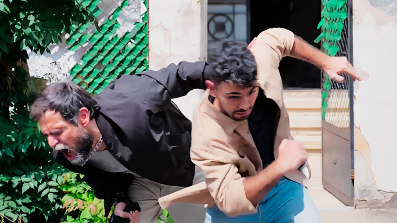 Checo hiere al Chacal para poder escapar | Capítulo 71