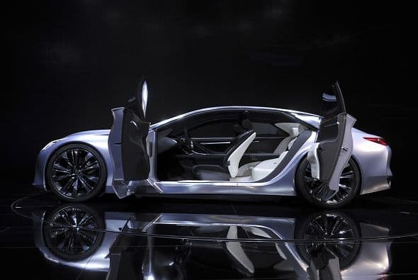 El Infiniti Q80 Inspiration nos muestra que la marca está comprometida con crear autos lujosos pero emocionantes.