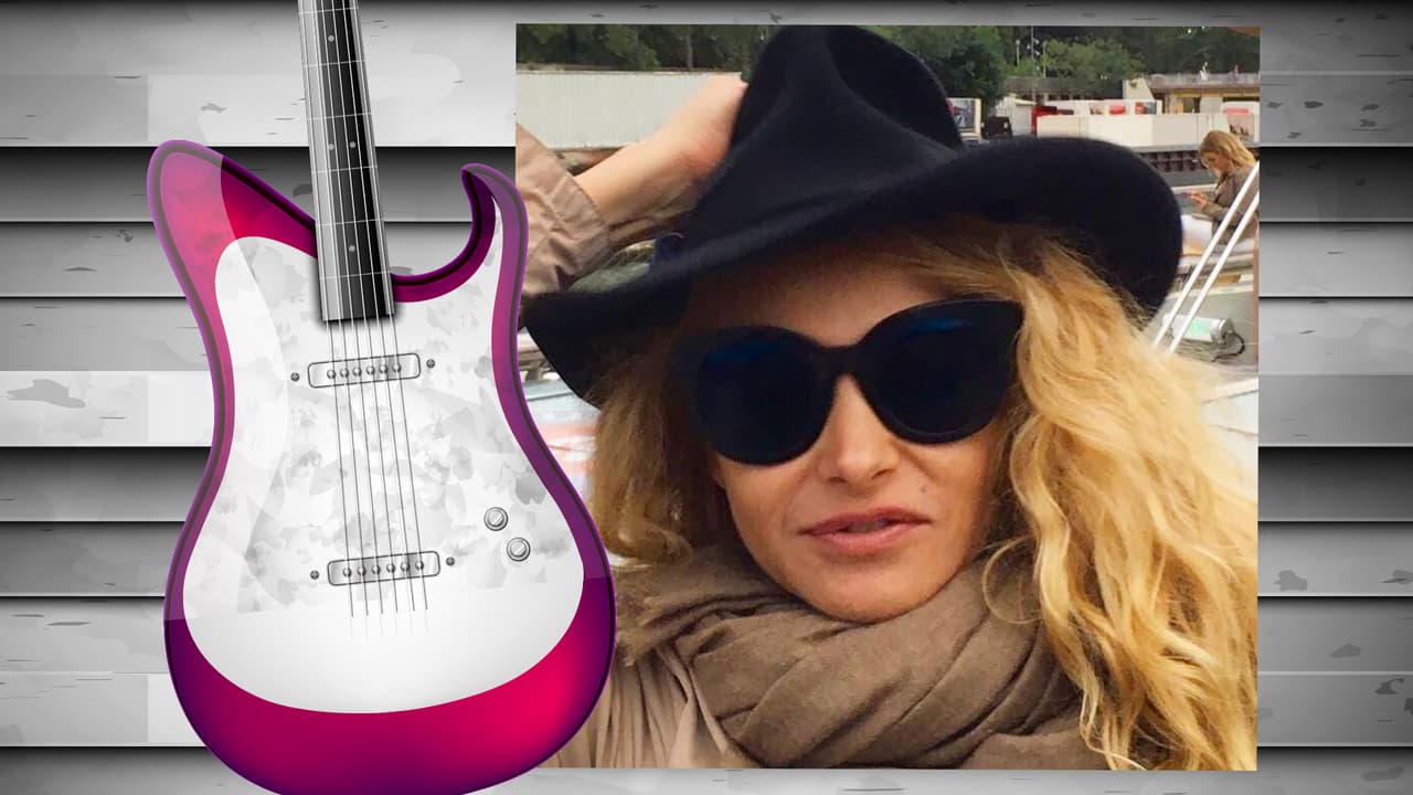 No sabemos exactamente por qué, pero a Pau le encantan los lentes de sol. Quizás no necesitamos ninguna razón pues sencillamente son un accesorio muy cool. La Pau tiene varios y aquí te mostramos algunos de ellos.