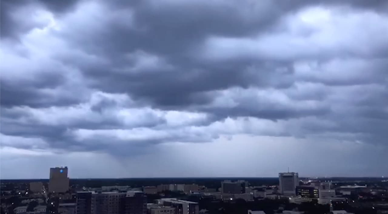 Peligro por inundaciones este sábado debido a las fuertes lluvias