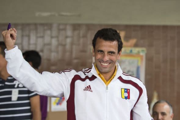 Indicó que "ha habido algunas denuncias, algunos tropiezos" y pidió a sus seguidores "tomar la foto y mandar la información.