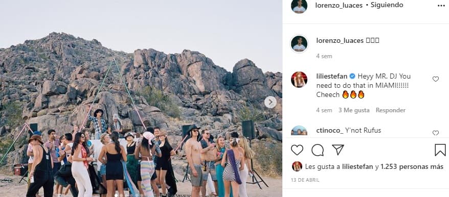 Uno de los pasatiempos de Lorenzo, de 21 años, es la música y en sus redes sociales compartió el momento en el que amenizó una tarde con amigos. Nuestra Flaca no tardó en comentar como su fiel admiradora.