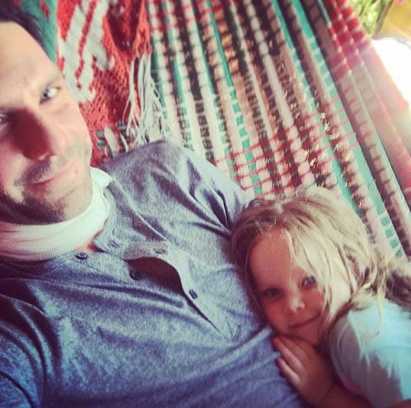 Arap está preocupado por educarla de la mejor forma: "Trato de ser el mejor ejemplo para mi hija, y que tenga la absoluta confianza de que puede hacer o decir lo que sienta en todo momento".