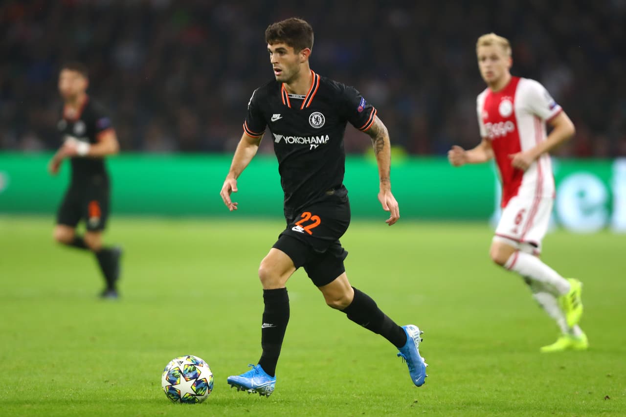 Cuatro futbolistas del Chelsea tienen un valor de 50 millones de euros o superior. Antonio Rüdiger (50 millones de euros), Christian Pulisic y Kepa (60 millones de euros), Jorguinho (65 millones de euros) y el de mayor valor es el francés N’Golo Kanté (100 millones de euros).