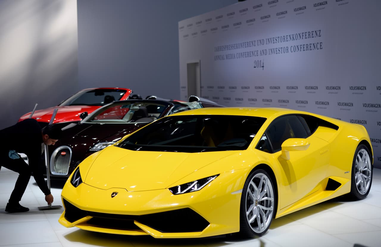 Pidieron dinero por el coronavirus y lo gastaron en hoteles, casinos o autos de lujo: los estafadores que se aprovecharon de la pandemia