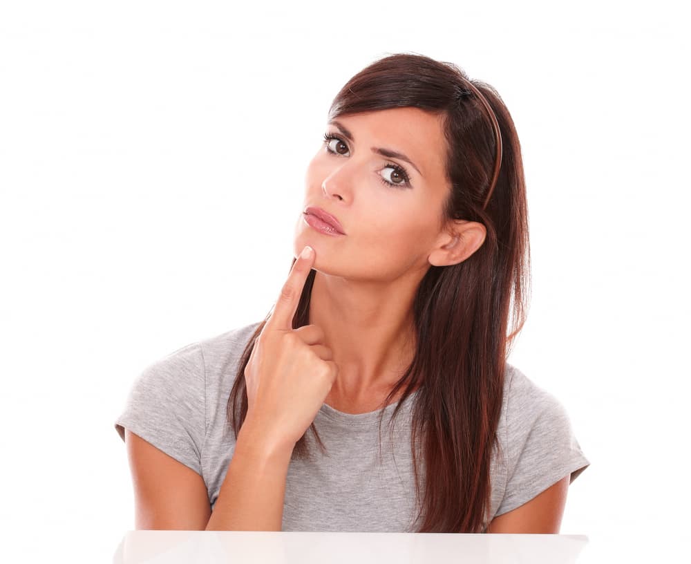 <b>ESCORPIÓN</b>
<br>Un tránsito profundo, el del detective, de la persona con mente inquisitiva. A veces cuando estás teniendo una plática con ellos, parece más un interrogatorio, pues siempre están buscando el fondo de las cosas, el conocimiento profundo atrás de las palabras.
<br>