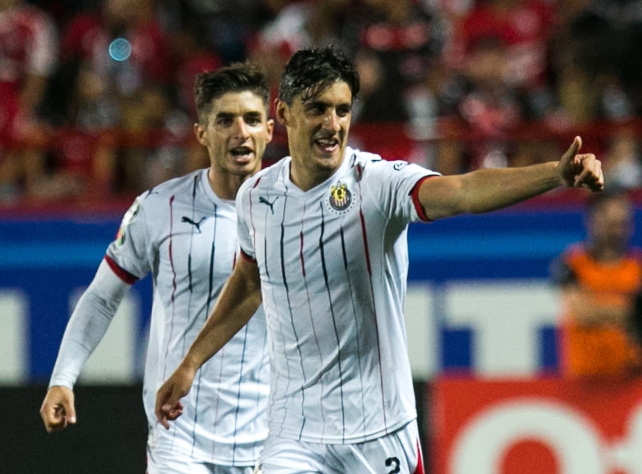 Cinco minutos después del primer gol del juego, al 59, Jose Carlos Van Rankin igualó para el 'Rebaño Sagrado'.