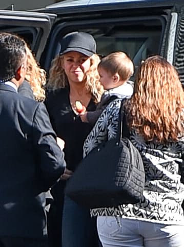 Shakira se veía un poco preocupada.