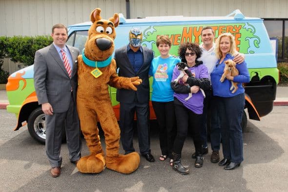 Funcionarios de la SPCA, Sociedad para la Prevención de la Crueldad contra los Animales, formaron parte de los organizadores.