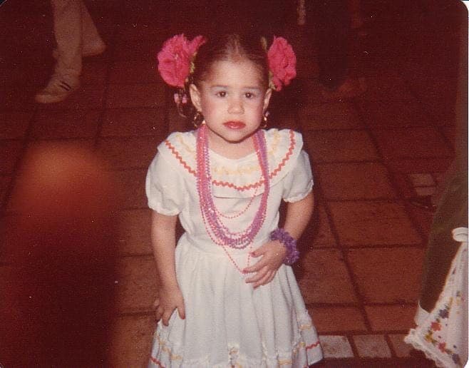 Esta es fácil, pues es la única mujer entre los jueces.