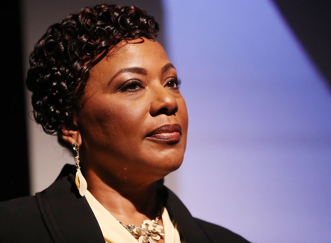 Bernice King, miembro del equipo de trabajo de Kemp podría renunciar tras la decisión inconsulta de reabrir el estado