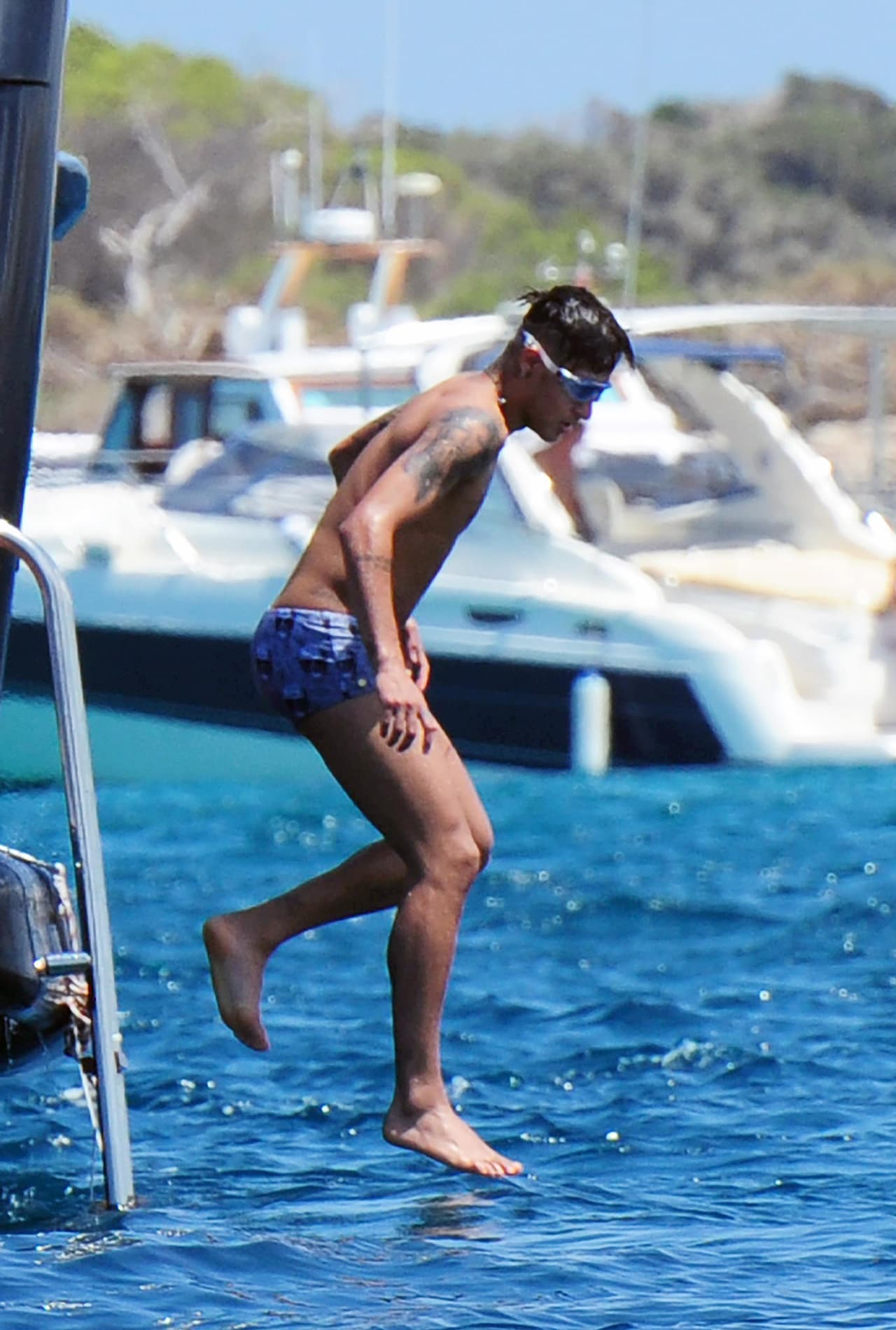 Neymar disfruta de sus vacaciones en Ibiza.