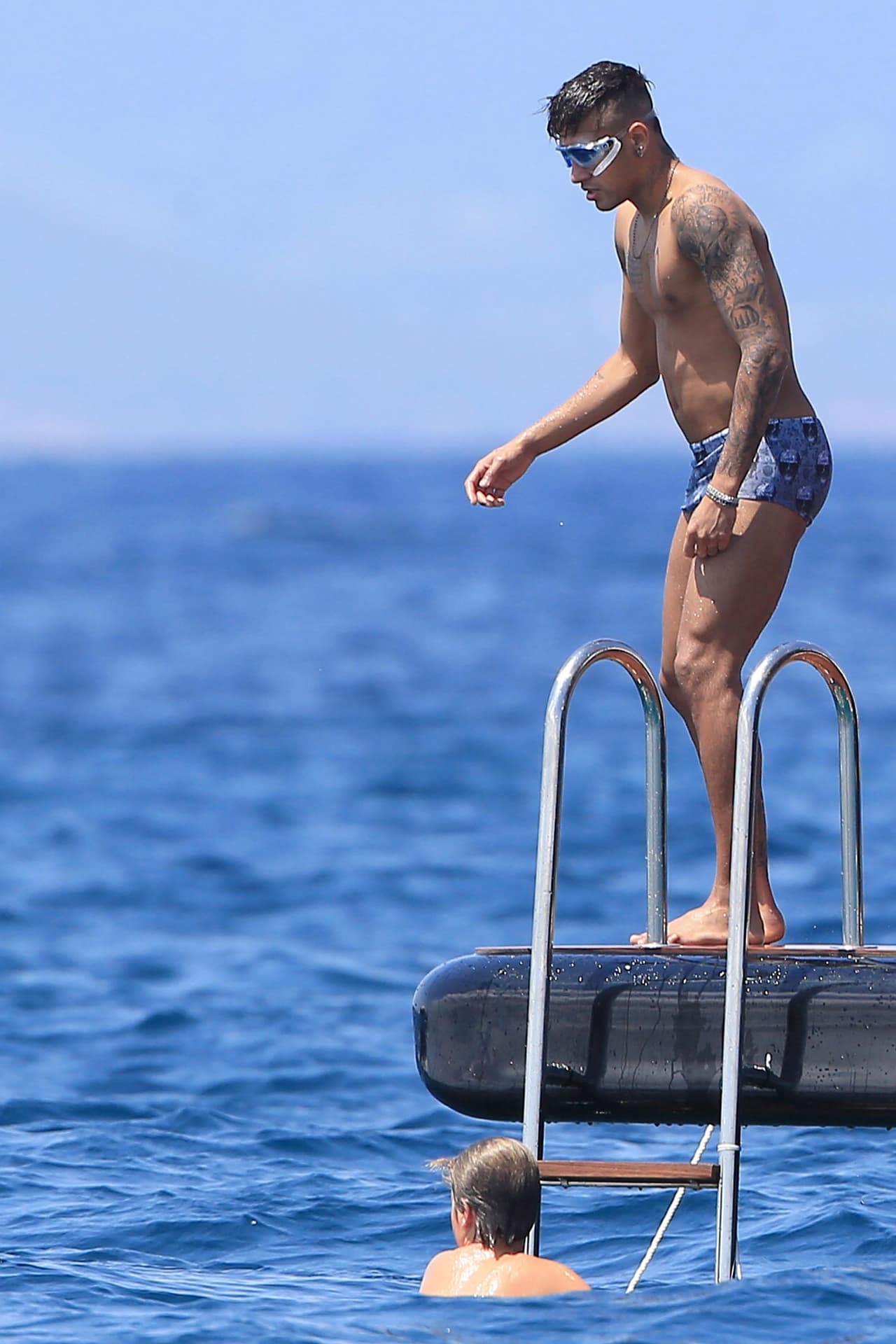 Neymar disfruta de sus vacaciones en Ibiza.