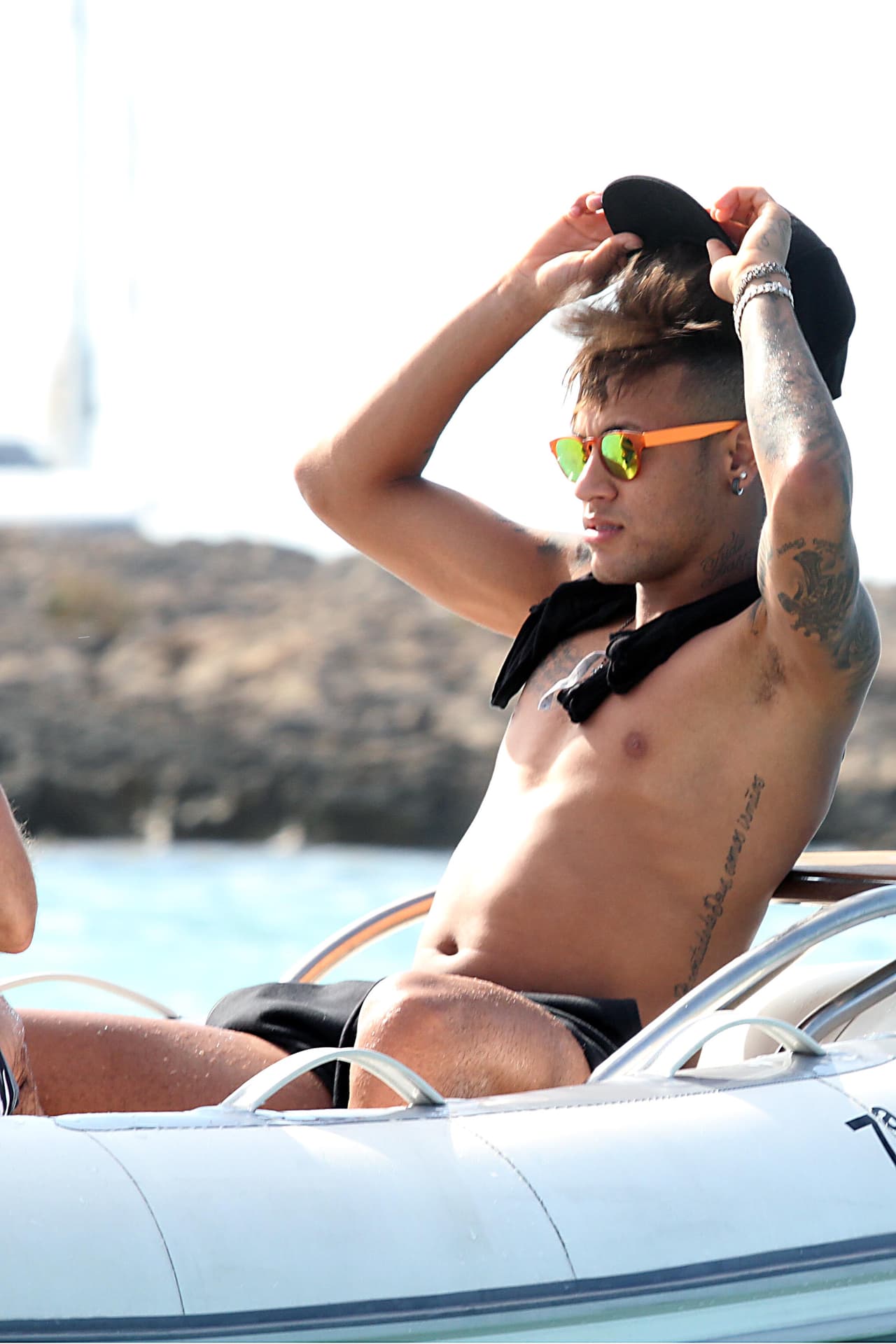 Neymar disfruta de sus vacaciones en Ibiza.