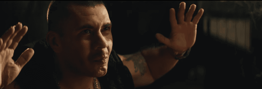 “La chica de Farruko aparece y se escapan…”- dijo Jessy Terrero (Director del video musical de Obsesionado).