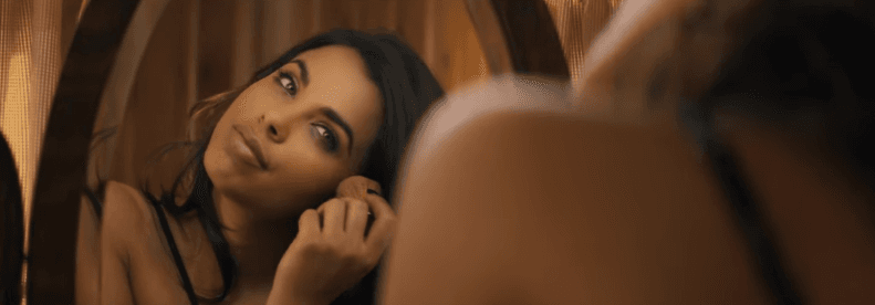 “La canción básicamente trata de él y una mujer y la forma en que él está obsesionado con esta chica, y ella está obsesionada con él”- dijo Jessy Terrero (Director del video musical de Obsesionado).