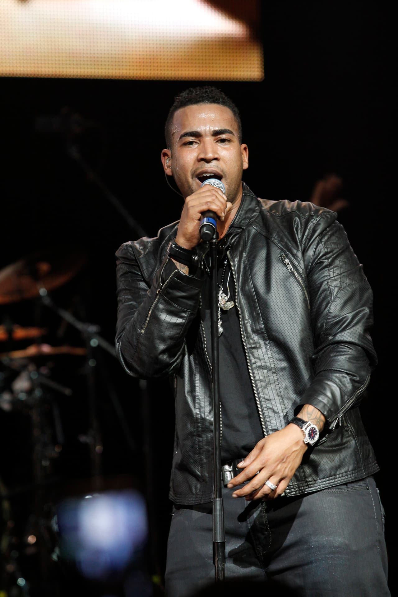 El que este año también viene fuerte es Don Omar.