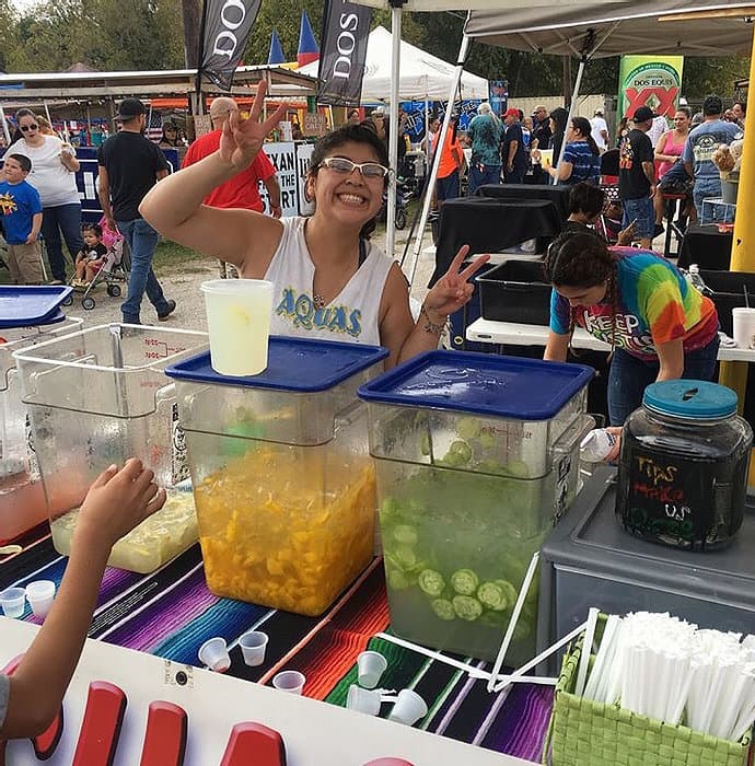 En San Antonio, se celebra un festival llamado con el mismo nombre del plato.