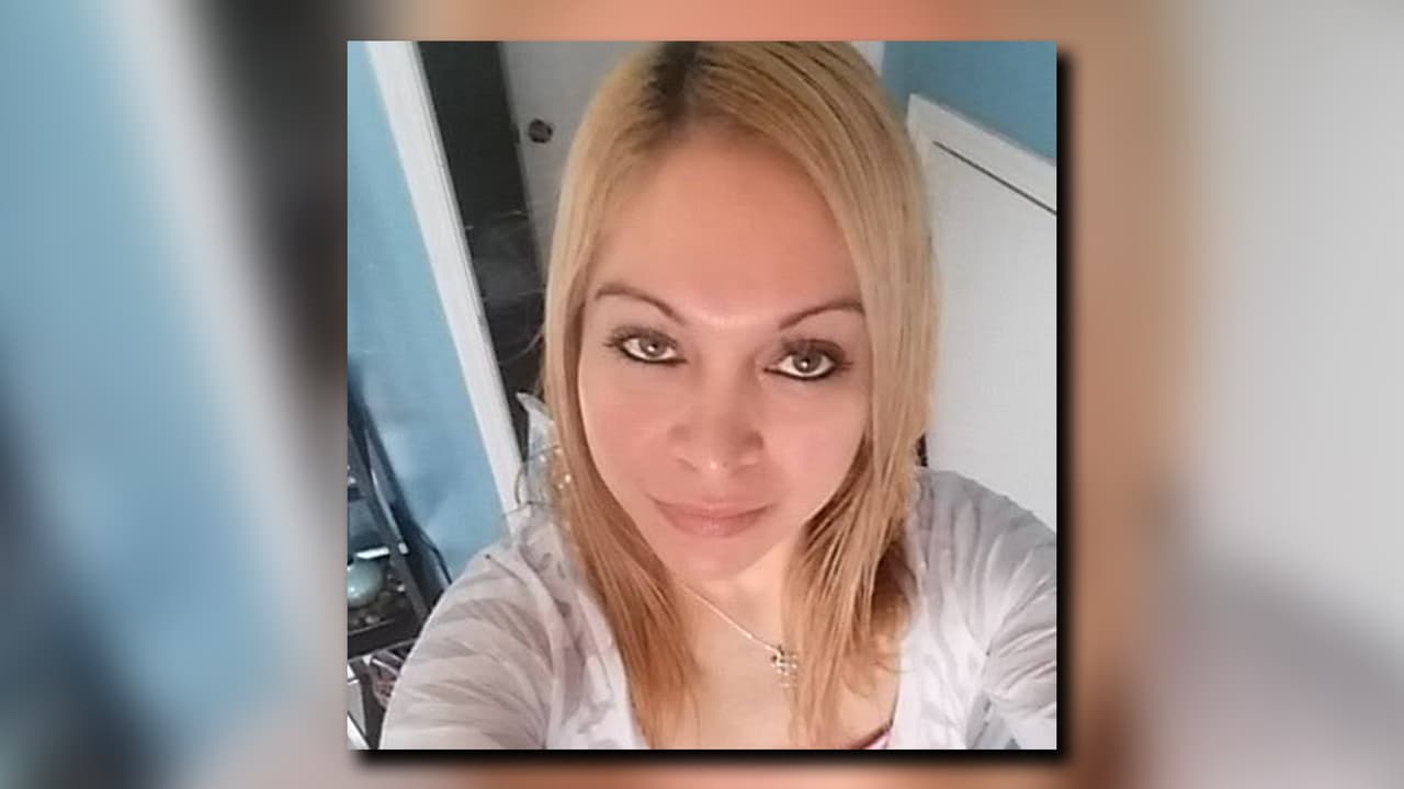 Para aquellos que conocieron a mi mamá, saben que ella llevaba una inmensa cantidad de amor y alegría, una de las almas más puras", escribió Stephanie Domínguez en un GoFundMe creado para cubrir los gastos de su funeral.