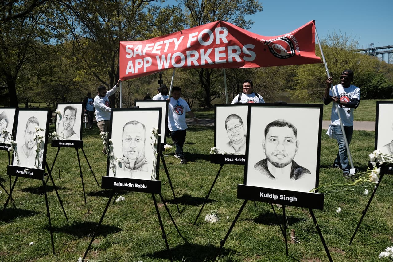 Entre las causas más comunes están el covid-19 pero también accidentes, asesinatos e incluso suicidios.