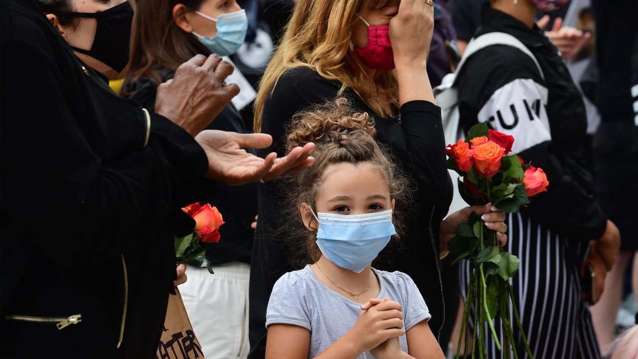 California hace obligatorio el uso de máscaras para contener propagación del Coronavirus