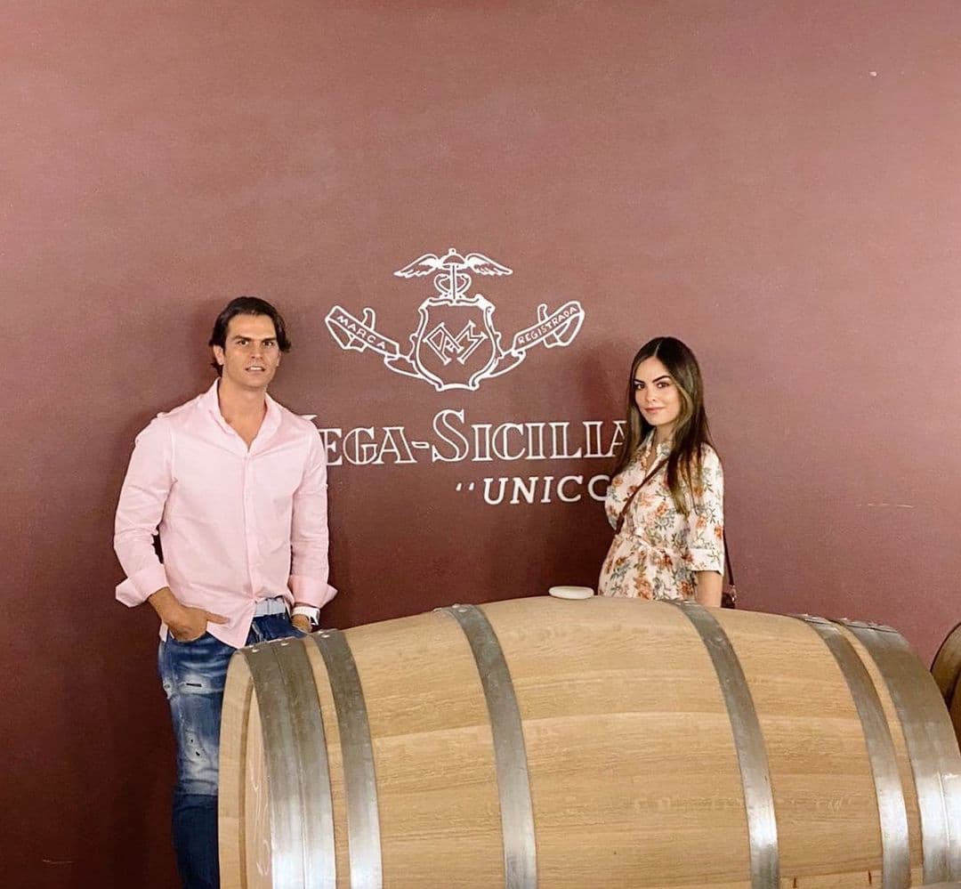 "No es algo que tenga decidido yo en este momento, tendré que platicarlo con mi esposo, pero, lo que una paciente debe esperar después de tener un bebé para empezar con estimulaciones tendría que ser entre 10 y 11 meses. Ya veremos qué dice el futuro, porque primero tendrá que nacer esta bebé y tendré yo que aprender a ser mamá", señaló.