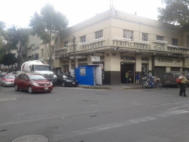 En esta esquina inció la gresca entre miembros del staff y funcionarios públicos.