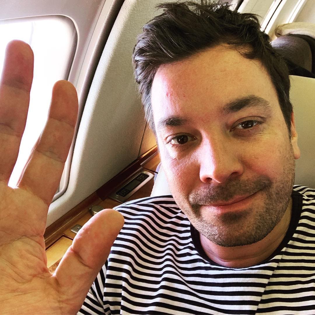 El presentador Jimmy Fallon también quedó impactado con la historia, pues la modelo de 23 años dice que, de cierta manera, él fue parte de su reencuentro de amor: "
<b>Jimmy tiene un poco de crédito por ayudarme a <a href="https://www.univision.com/famosos/a-justin-bieber-le-atormento-su-capacidad-de-ser-fiel-antes-de-pedirle-matrimonio-a-hailey-baldwin-fotos">encender el romance</a></b>", afirmó.