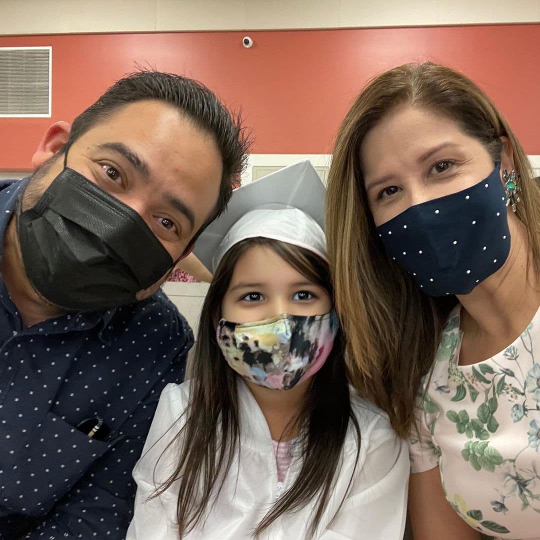 A pesar de la emergencia sanitaria por el covid-19, Sofí concluyó el grado con gran satisfacción.