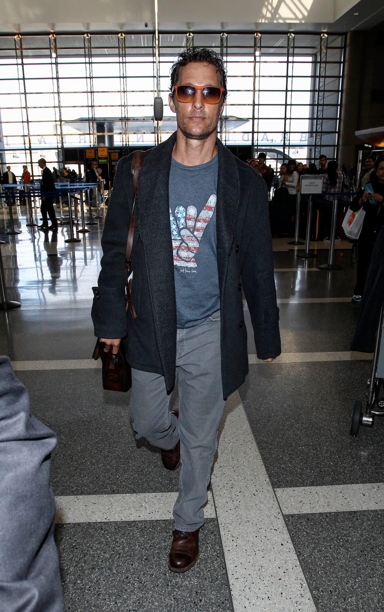 Matthew McConaughey. Este actor sin duda prefiere ejercitarse al aire libre antes que en el gimnasio.